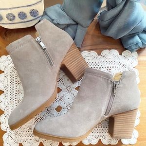 Lucky brand NORYN grey suede leather boots